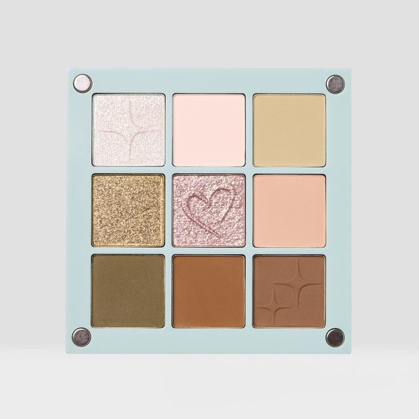 Beauty Creations Cosmetics Magnetic Palette Review