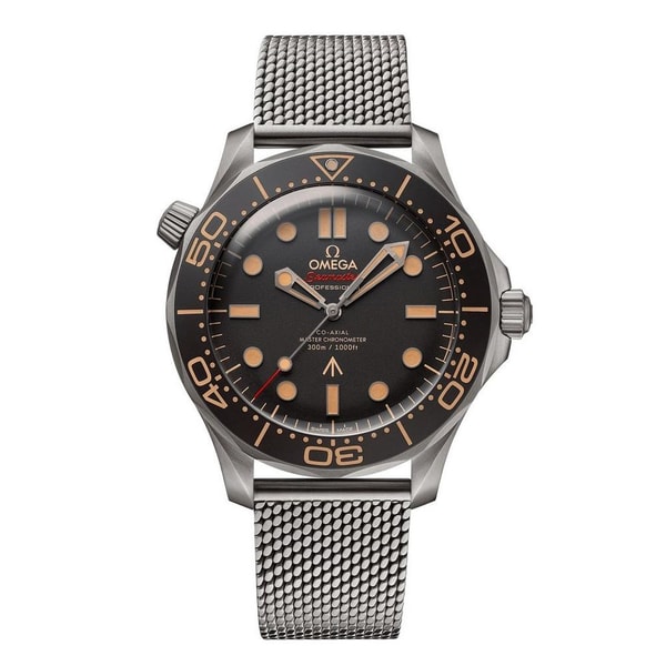 OMEGA Seamaster Diver 300M James Bond 007 42mm Titanium Automatic Men's Watch Review
