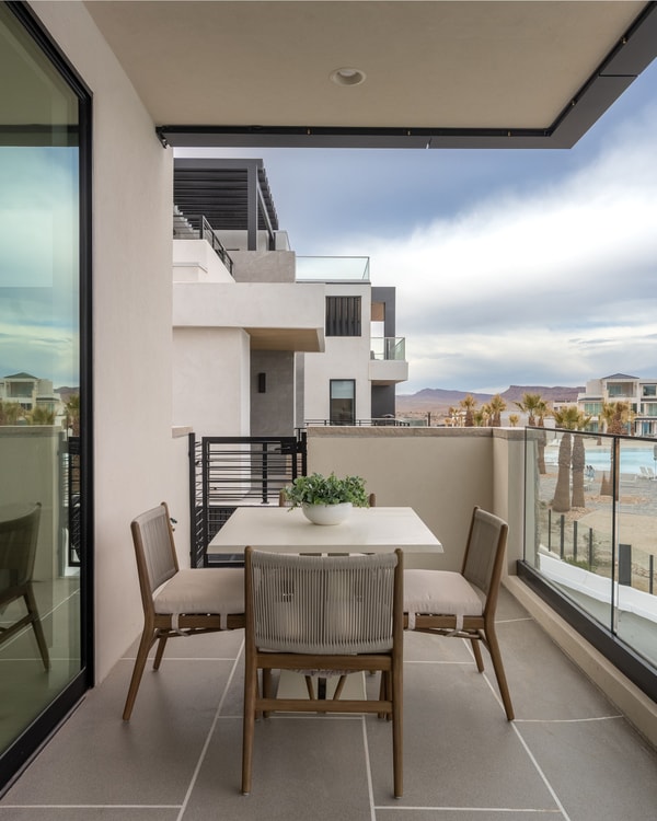 Becki Owens Living Review