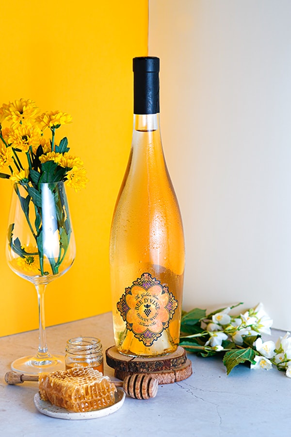 BEE D'VINE Demi Sec Semi-Sweet Review