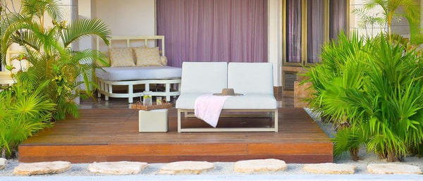 Beloved Hotels Swim-Up Suite Review