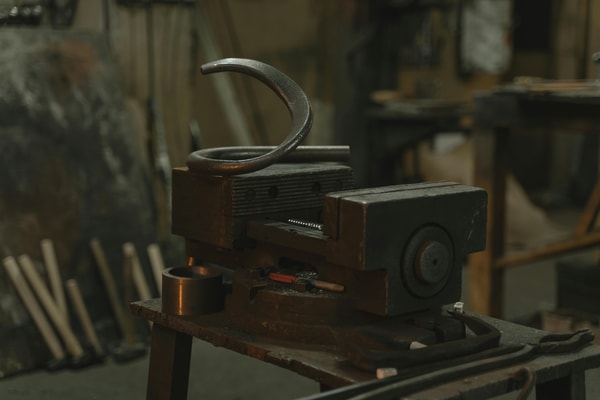 Benchmark Abrasives in Action