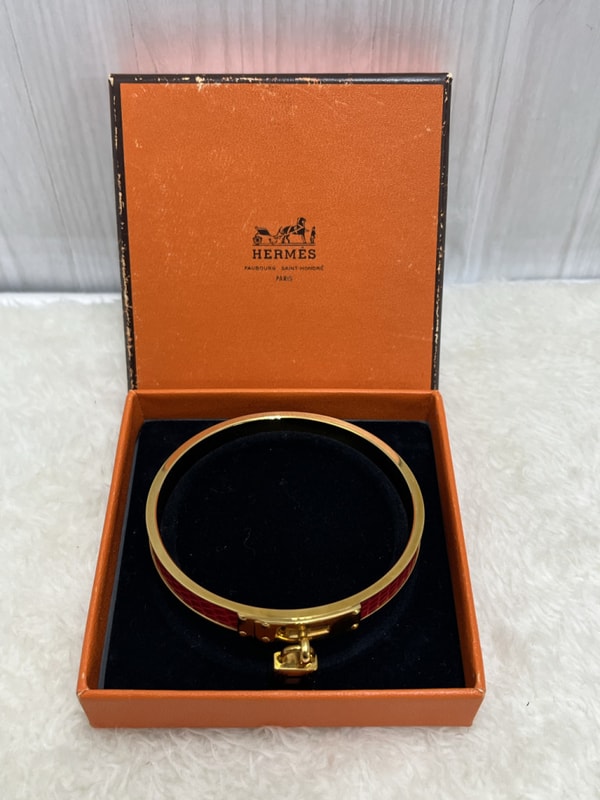 Hermes Kelly Bangle レビュー