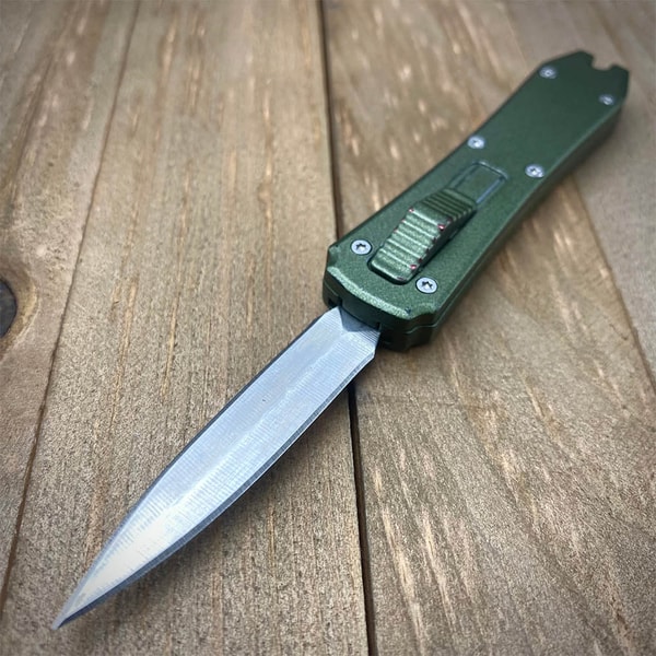 Blade City The Wasp Mini OTF Review