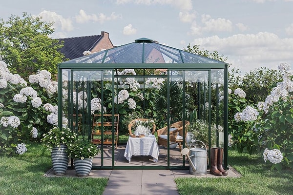 About Bloomcabin