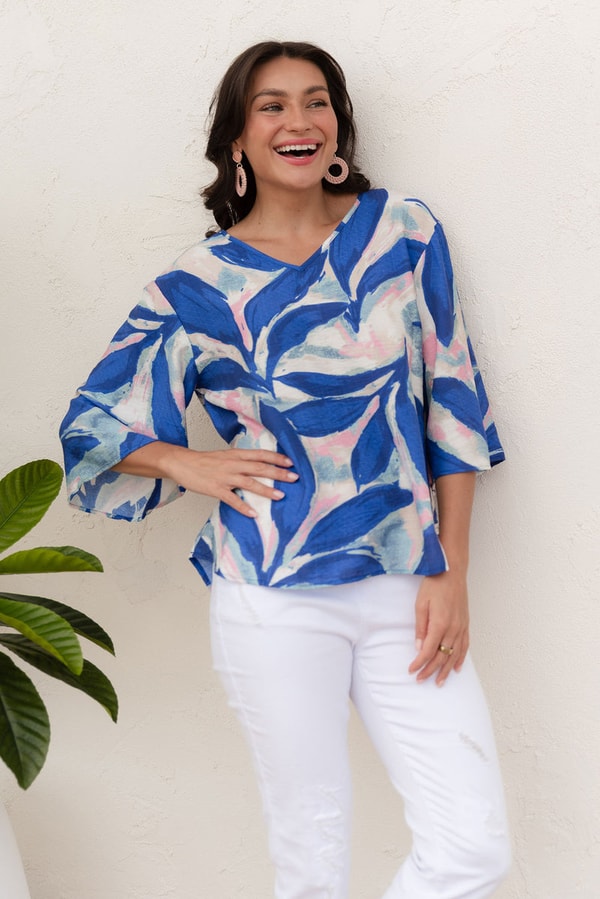 Blue Bungalow Janelle Blue Leaf V Neck Top Review