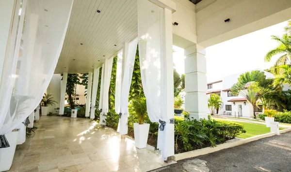 BlueBay Resorts BlueBay Villas Doradas Review