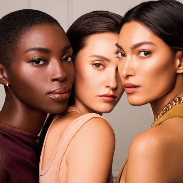 &Uuml;ber Bobbi Brown