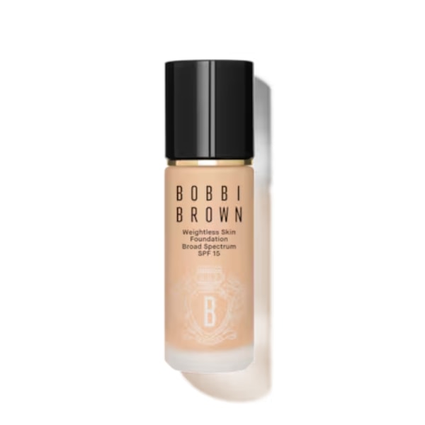 Bobbi Brown Weightless Skin Foundation SPF 15 Review