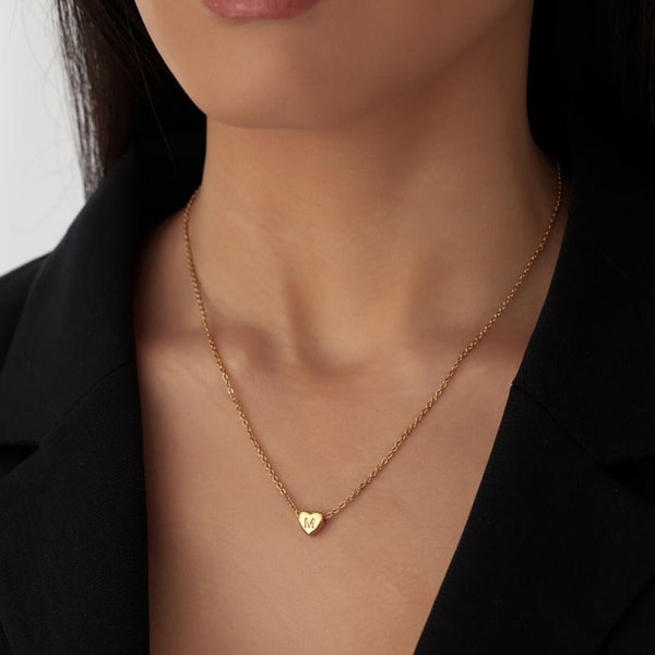 Bohomoon Dainty Heart Initial Necklace Review