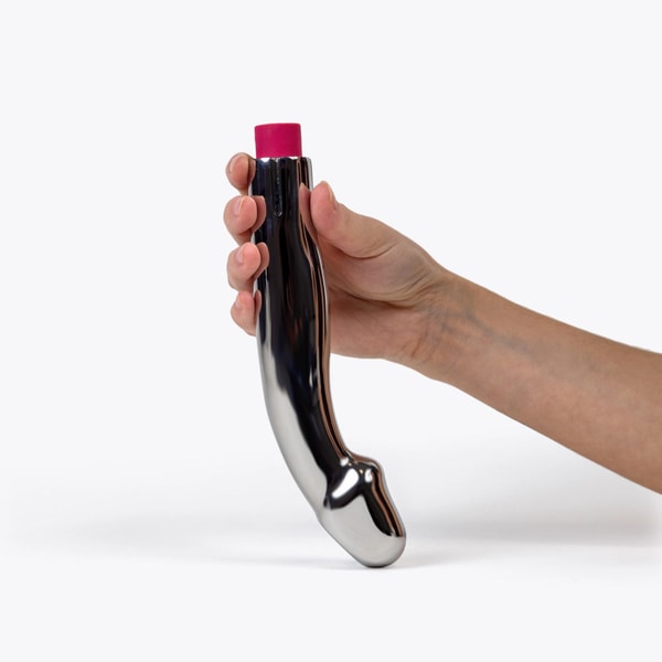Boutique Voila Capo Metal Sex Toy Dildo with Bullet Vibrator Review