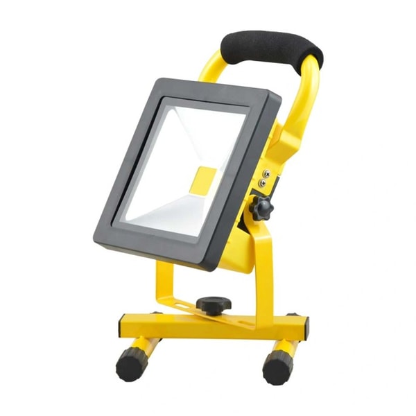 BouwlampKoning Oplaadbare LED bouwlamp 20 Watt op accu met grondstandaard &ndash; 20W Beoordeling