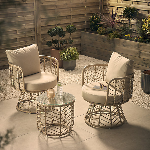 B&Q GoodHome Omalos Beige Metal 2 seater Bistro set Review