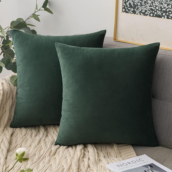 British Wholesales Premium Velvet Cushion Covers Review