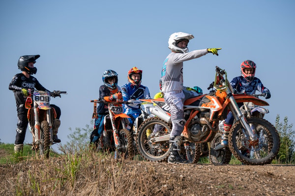 Brixia Moto Review