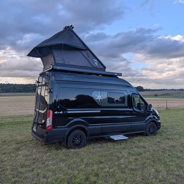 &Uuml;ber Canada Gear