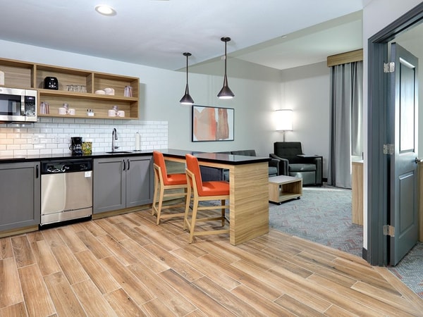 Candlewood Suites Hotel Reviews