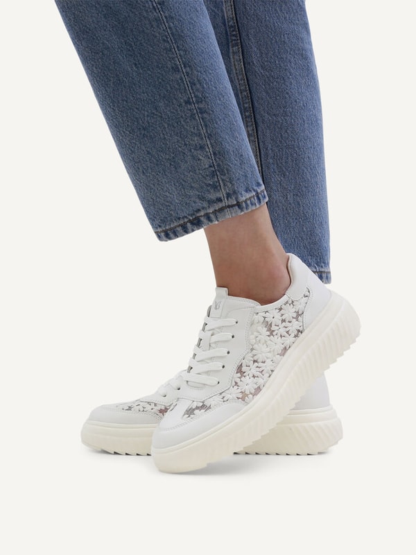 CAPRICE Damen Sneaker mit CLIMOTION Sohlentechnologie Review