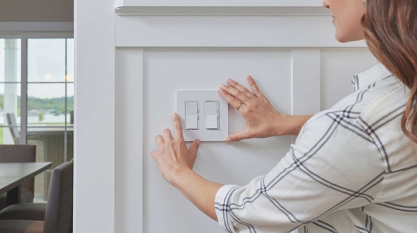 Caseta by Lutron Diva Smart Dimmer Switch Reviews