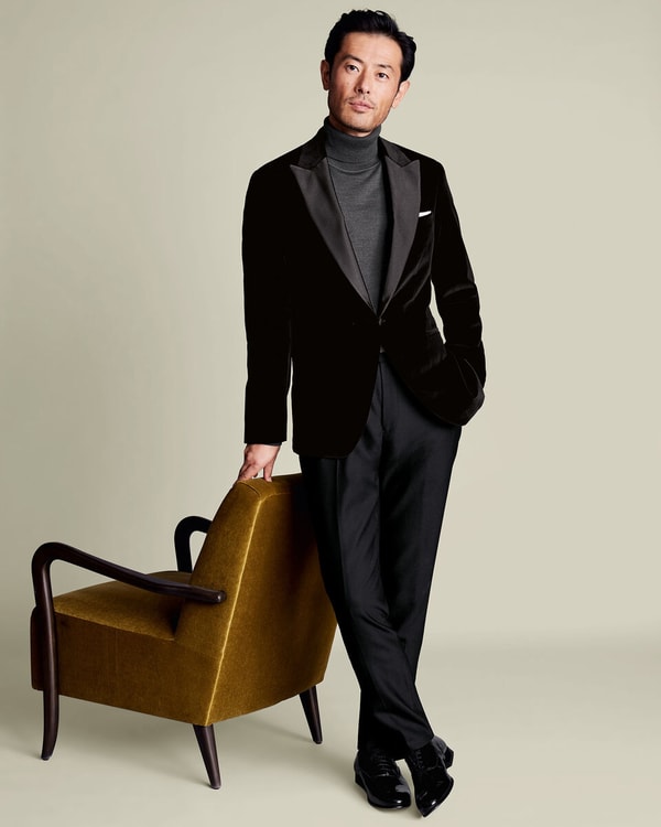 Charles Tyrwhitt Italian Velvet Jacket Review