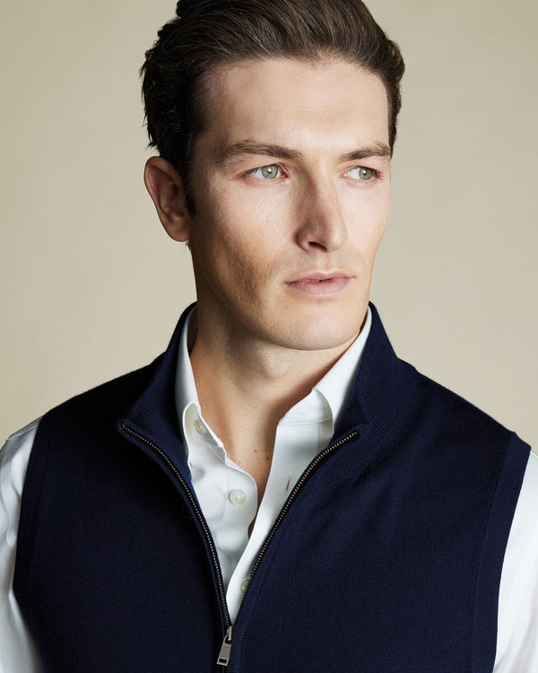 Charles Tyrwhitt Pure Merino Zip Gilet Reviews