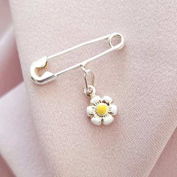 Chic Bijoux Biztostű Bross V&eacute;lem&eacute;ny