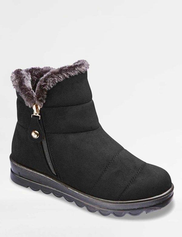 Chums Wide Fit Mock Suede Faux Fur Lined Boot Review