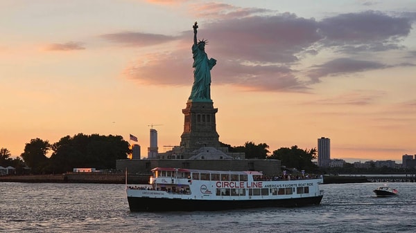 Circle Line Statue at Sunset Cruise Review