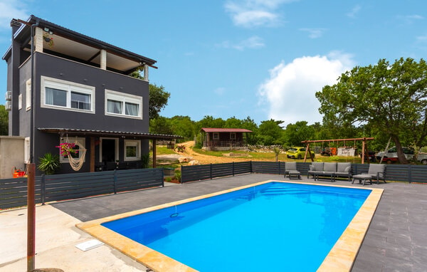 James Villas Krk-Polje Holiday Home Review