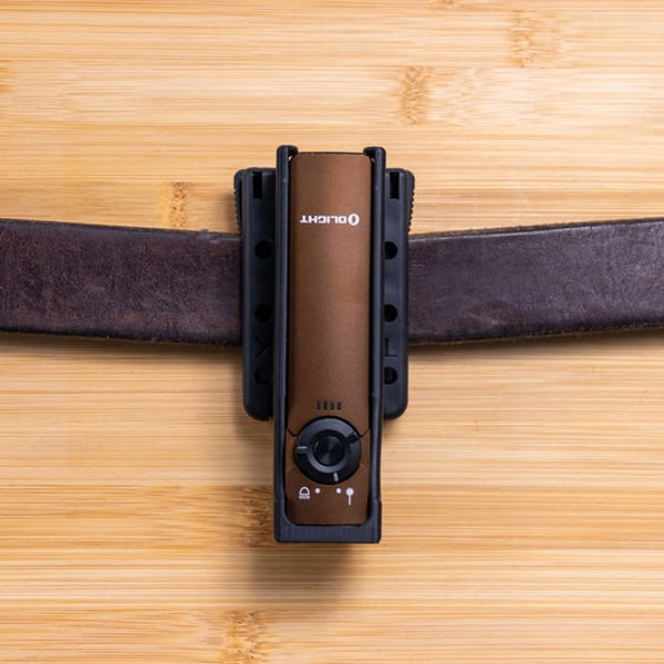 Clip and Carry Olight ARKFELD Flat & UV Flashlight Sheath Review