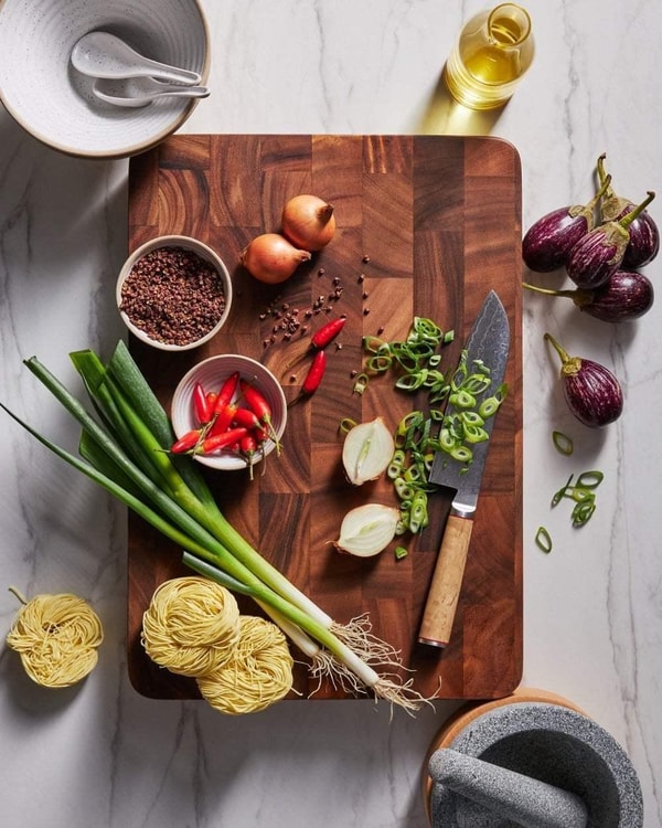 CookDineHost MAKO Master 20 Butchers Block Review