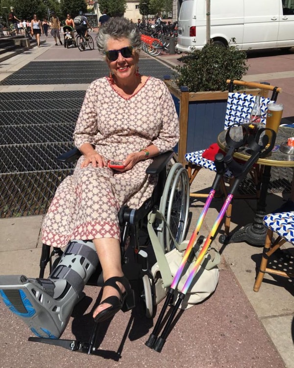 Cool Crutches Review