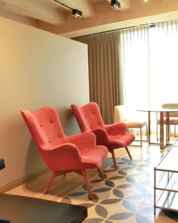 About Country International Hotel