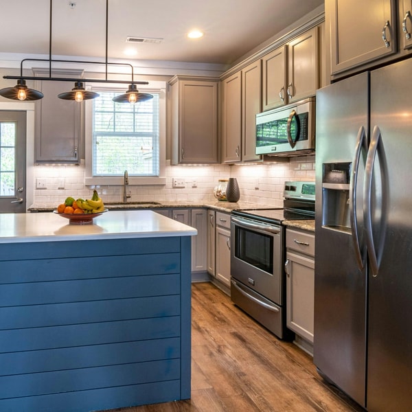Country Kitchens Review