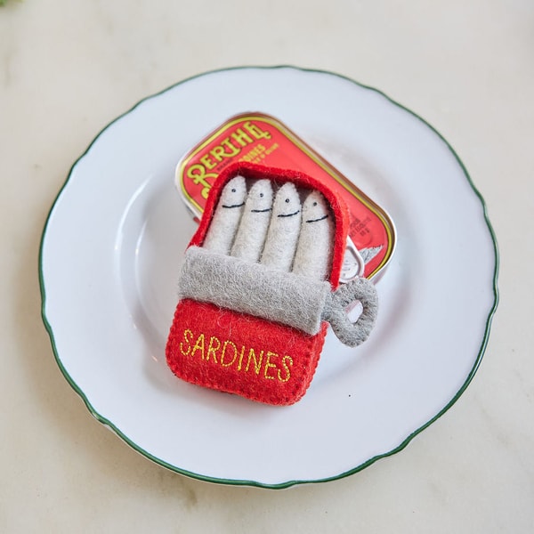 Craftspring Red Tin of Sardines Ornament Review