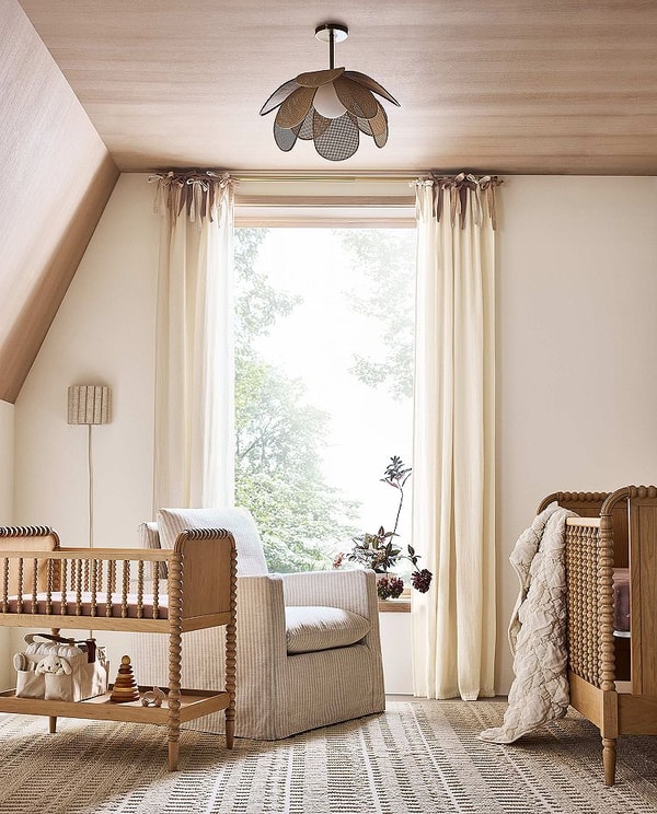 Crate & Barrel Review