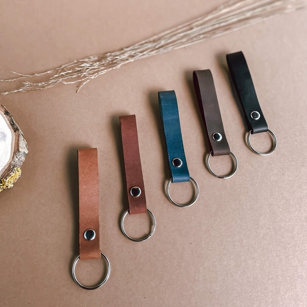 Crawoo Personalized Leather Keychain Review