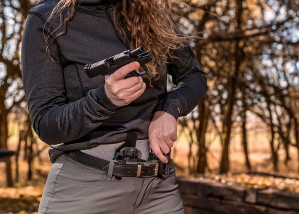 CrossBreed Rogue System Holster Review