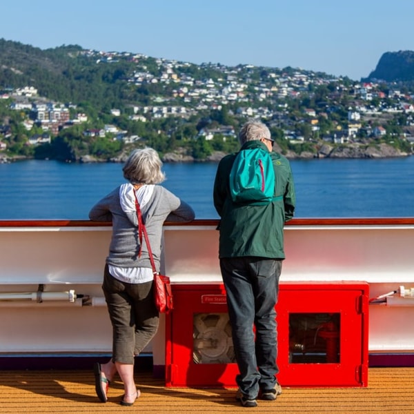 About Cruise 118