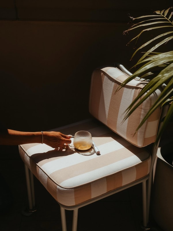 CURATEUR Review