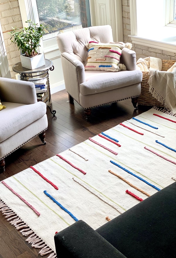 About Cushy Home Decor 