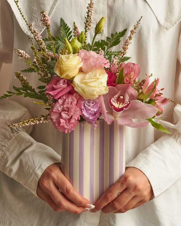 About Daily Blooms Flower Delivery