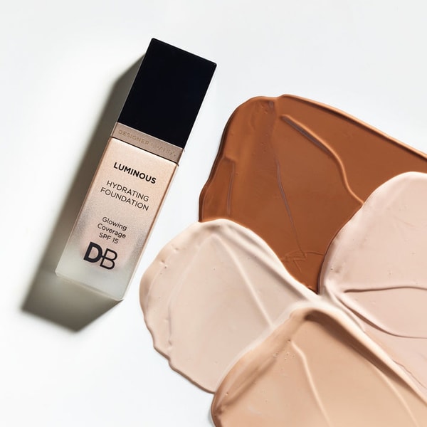 DB Cosmetics Luminous Hydrating Foundation Review