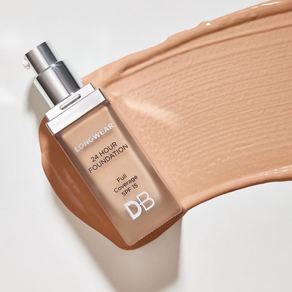 DB Cosmetics Longwear 24 Hour Foundation Review