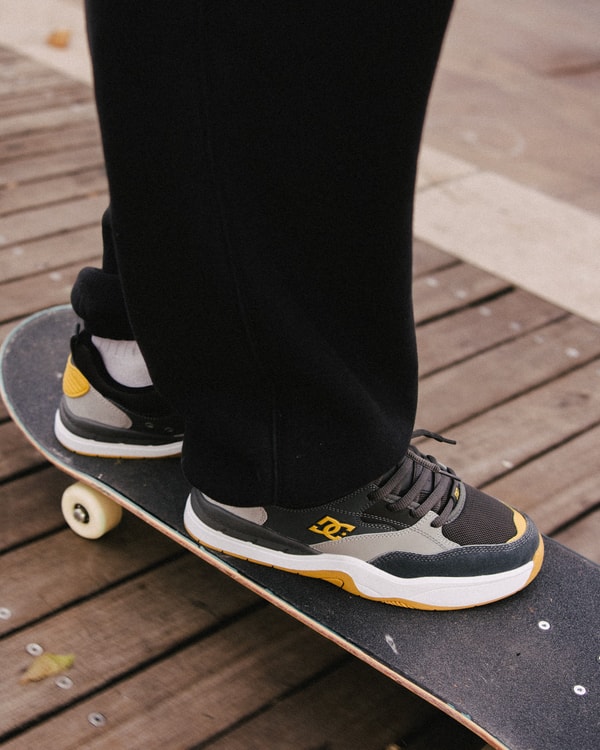 About Dc Shoes