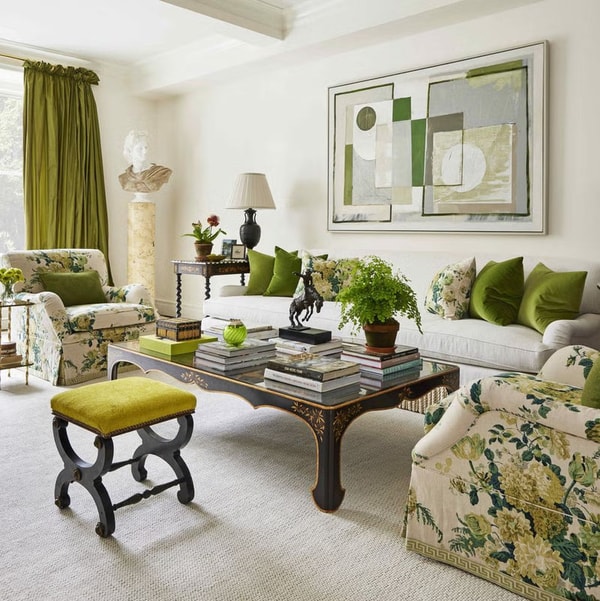 About DecoratorsBest