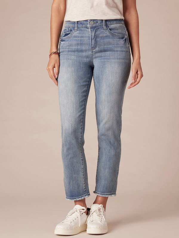 Democracy Clothing "Ab"solution Slim Straight Jean with Cascading "D" Back Pocket Review