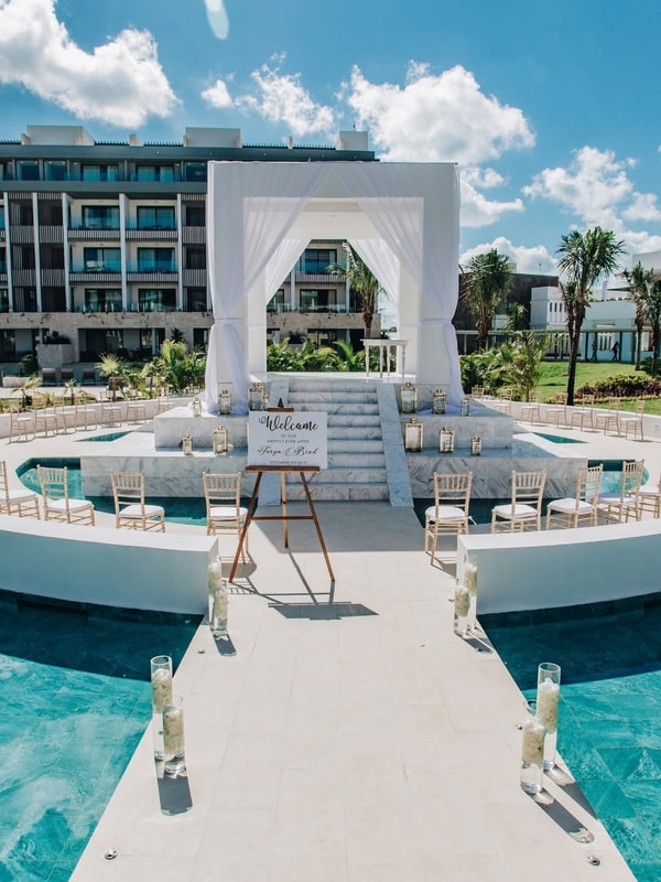 Destination Weddings Review