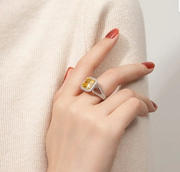 Diamond Veneer 5CT Square Diamond Veneer Engagement Ring Review