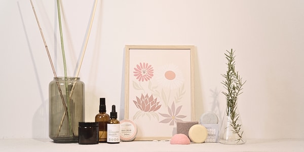 &Uuml;ber DOCTOR DERMA